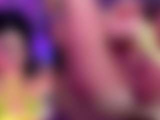 ValentinaGames's Live Sex Cam Show