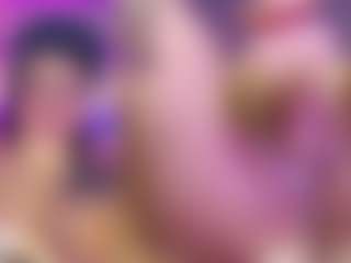 Live cam show with ValentinaGames - Small Tits on Latina Girls