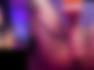 ValentinaGames's Live Sex Cam Show
