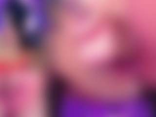 ValentinaGames's Live Sex Cam Show