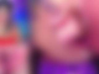 ValentinaGames's Live Sex Cam Show