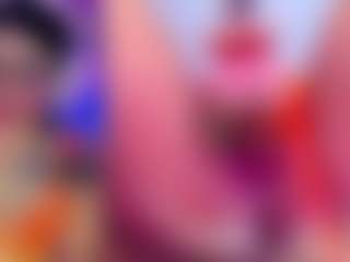 Live cam show with ValentinaGames - Middle Aged on Gym Cam Girls