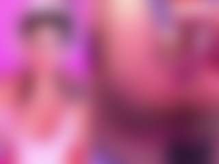 Live cam show with ValentinaGames - Middle Aged on xfollow cams
