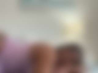 Live cam show with Queen Lovely - Curly on Strip Flash - Live Sex Shows