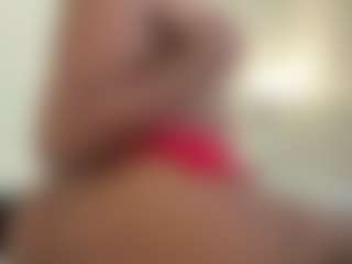 Queen Lovely's Live Sex Cam Show
