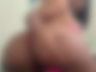 Queen Lovely's Live Sex Cam Show