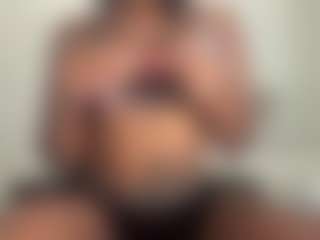 Queen Lovely's Live Sex Cam Show