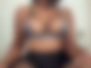 Queen Lovely's Live Sex Cam Show