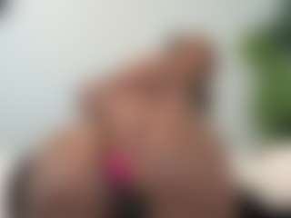 Queen Lovely's Live Sex Cam Show