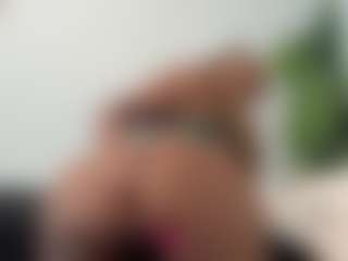 Queen Lovely's Live Sex Cam Show