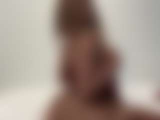 Queen Lovely's Live Sex Cam Show