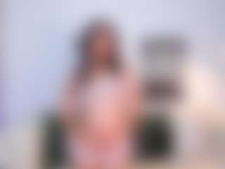 Live cam show with lissbrown - Upskirt on studioflirtlive.com