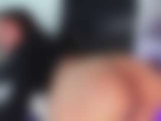 Live cam show with lissbrown - Ebony on Camsoda | colombia