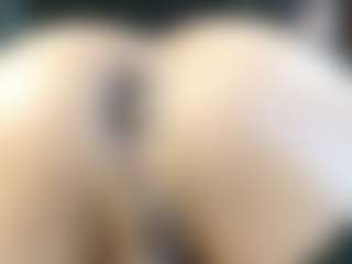Live cam show with Britanystars - Cumshot on Camsoda