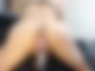 Live cam show with Britanystars - Cumshot on x69.live