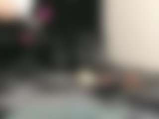 Live cam show with Britanystars - Smoking on xDating