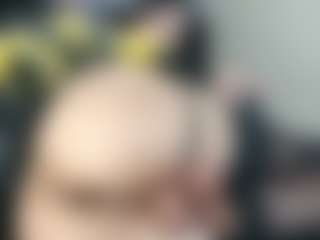 Live cam show with Britanystars - Big Balls on Milfs Live