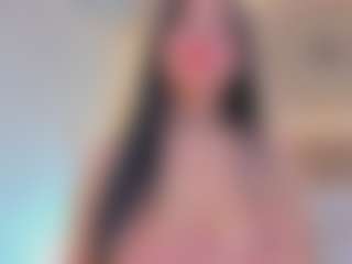 Live cam show with Melodyy-Rose - Teen (18+) on chickslive.net