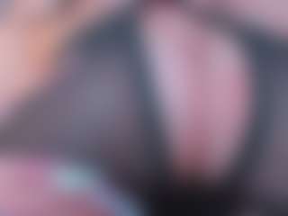 Melodyy-Rose's Live Sex Cam Show