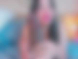Live cam show with Melodyy-Rose - Facial on Camsoda