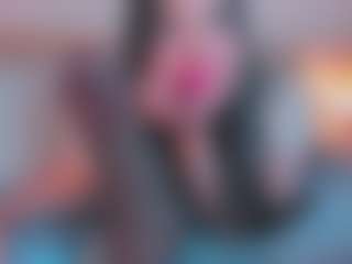 Live cam show with Melodyy-Rose - Facial on AdultVida.com