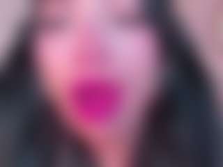 Live cam show with Melodyy-Rose - Facial on Milf Play