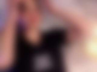 Live cam show with vela kimm - Granny on hotwifechat.live