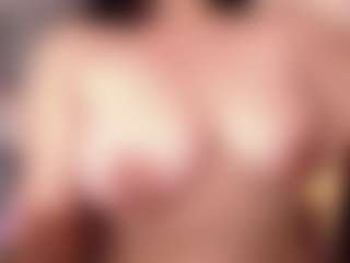 Live cam show with vela kimm - Blowjob on Chatstar