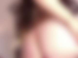 Live cam show with vela kimm - College Curvy on AdultVida.com