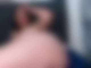 Show de câmera ao vivo com vela kimm - Striptease Granny no Camsoda