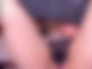 Live cam show with vela kimm - Oil on Camsoda