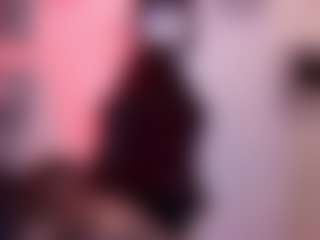 Live cam show with vela kimm - Granny on MyBangCams