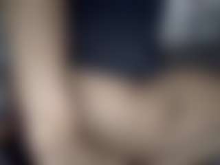 elmonstro690's Live Sex Cam Show