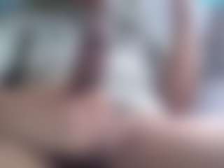 elmonstro690's Live Sex Cam Show