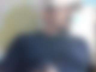 elmonstro690's Live Sex Cam Show
