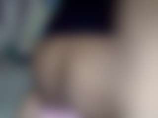 elmonstro690's Live Sex Cam Show