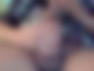 elmonstro690's Live Sex Cam Show
