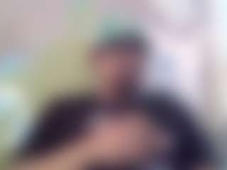 elmonstro690's Live Sex Cam Show
