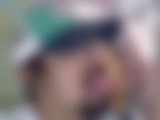 elmonstro690's Live Sex Cam Show
