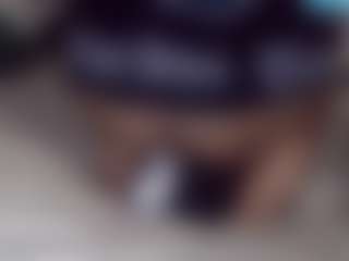elmonstro690's Live Sex Cam Show