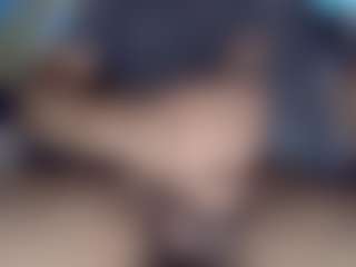 elmonstro690's Live Sex Cam Show