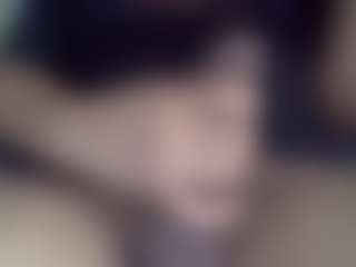 elmonstro690's Live Sex Cam Show
