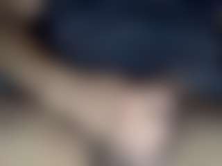 elmonstro690's Live Sex Cam Show