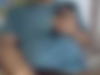 elmonstro690's Live Sex Cam Show