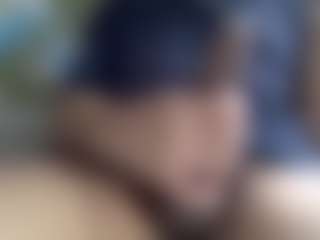 elmonstro690's Live Sex Cam Show