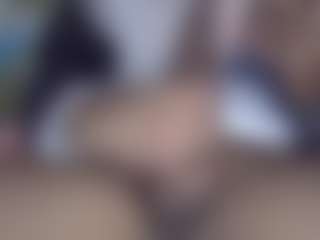 elmonstro690's Live Sex Cam Show