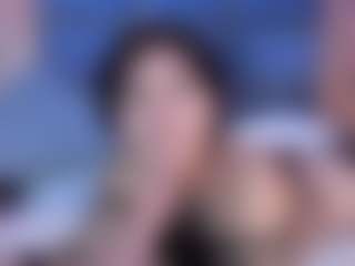 EmilyRoberts9's Live Sex Cam Show