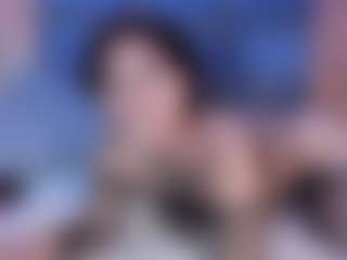 EmilyRoberts9's Live Sex Cam Show