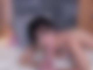 EmilyRoberts9's Live Sex Cam Show