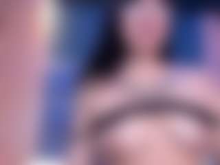 EmilyRoberts9's Live Sex Cam Show